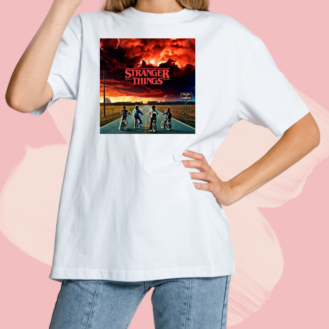 Biały T-shirt oversize bawełniany z nadrukiem stranger things