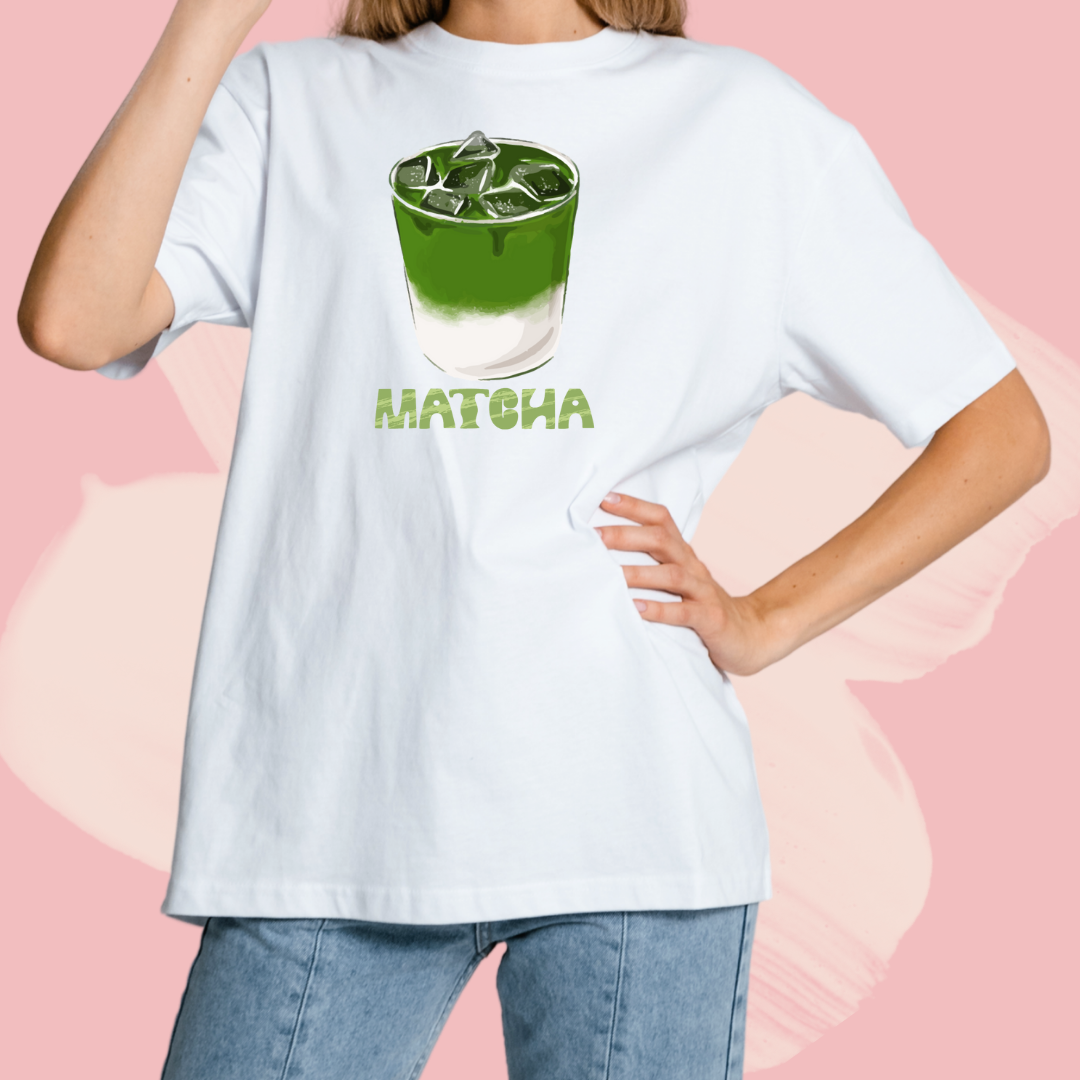 Biały T-shirt oversize bawełniany z nadrukiem matcha
