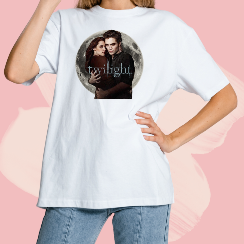 Biały T-shirt oversize bawełniany z nadrukiem bella swan i edward cullen zmierzch twilight